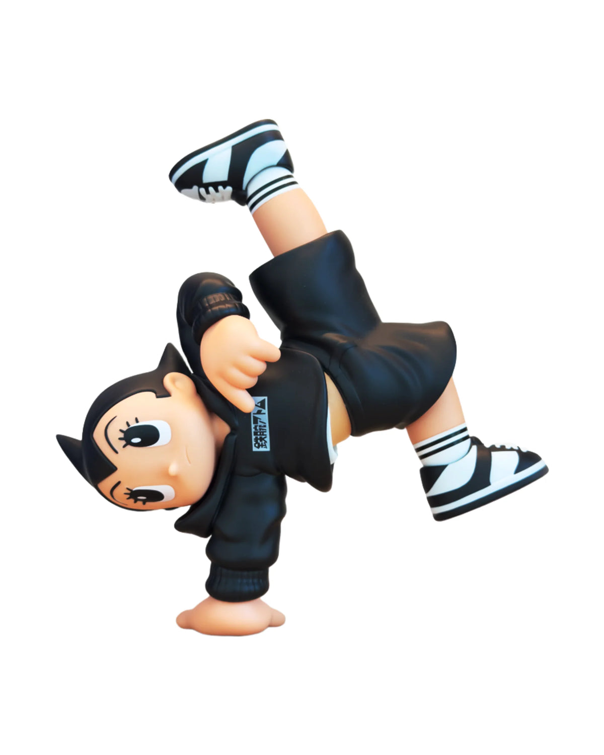 Astro Boy Breaker Edition 10 Inch Vinyl Figure Main image