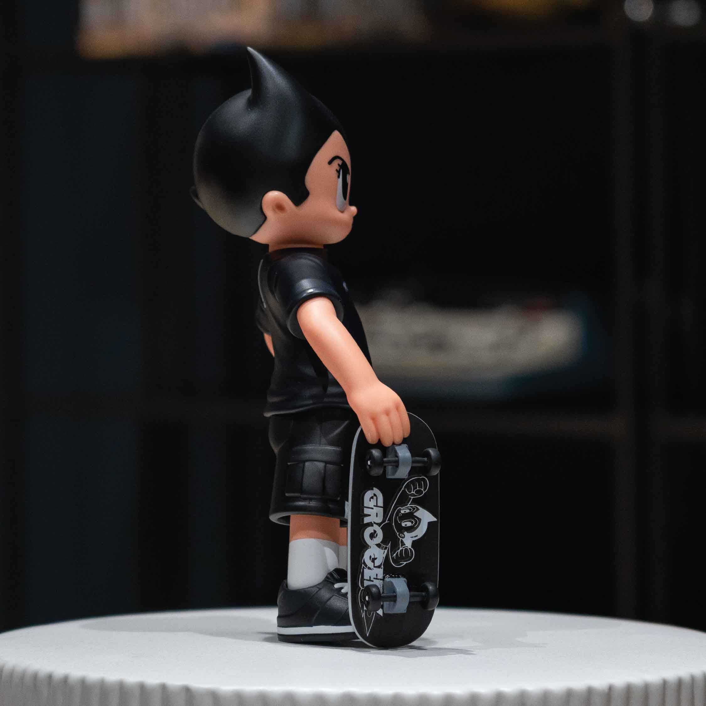 Astro Boy Skater Grocery Edition 10"