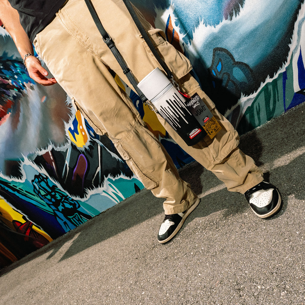 Wynwood Walls DRIPS Sprayground Water Bottle or Can Holder (BLK/WHT)