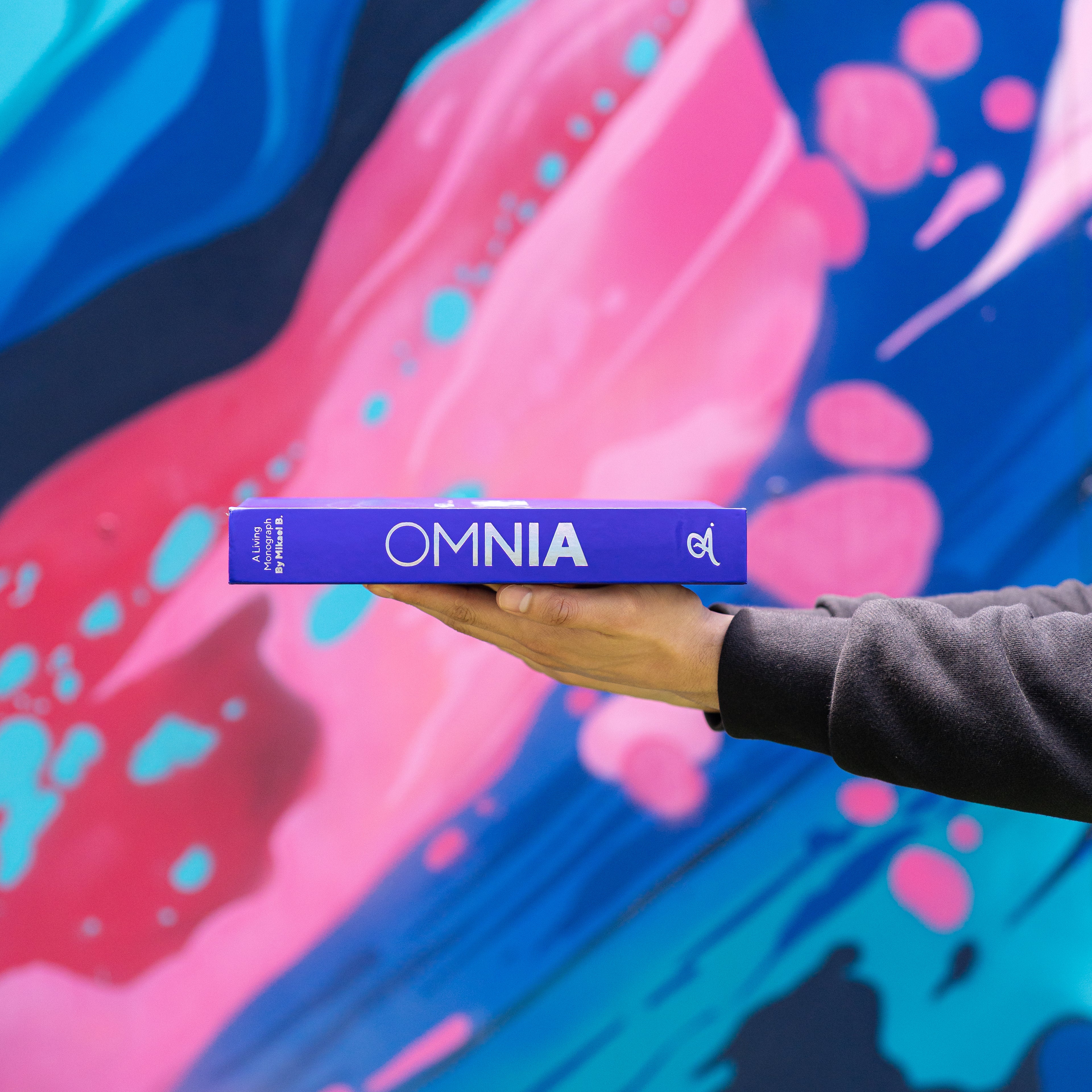 Mikael B OMNIA Book