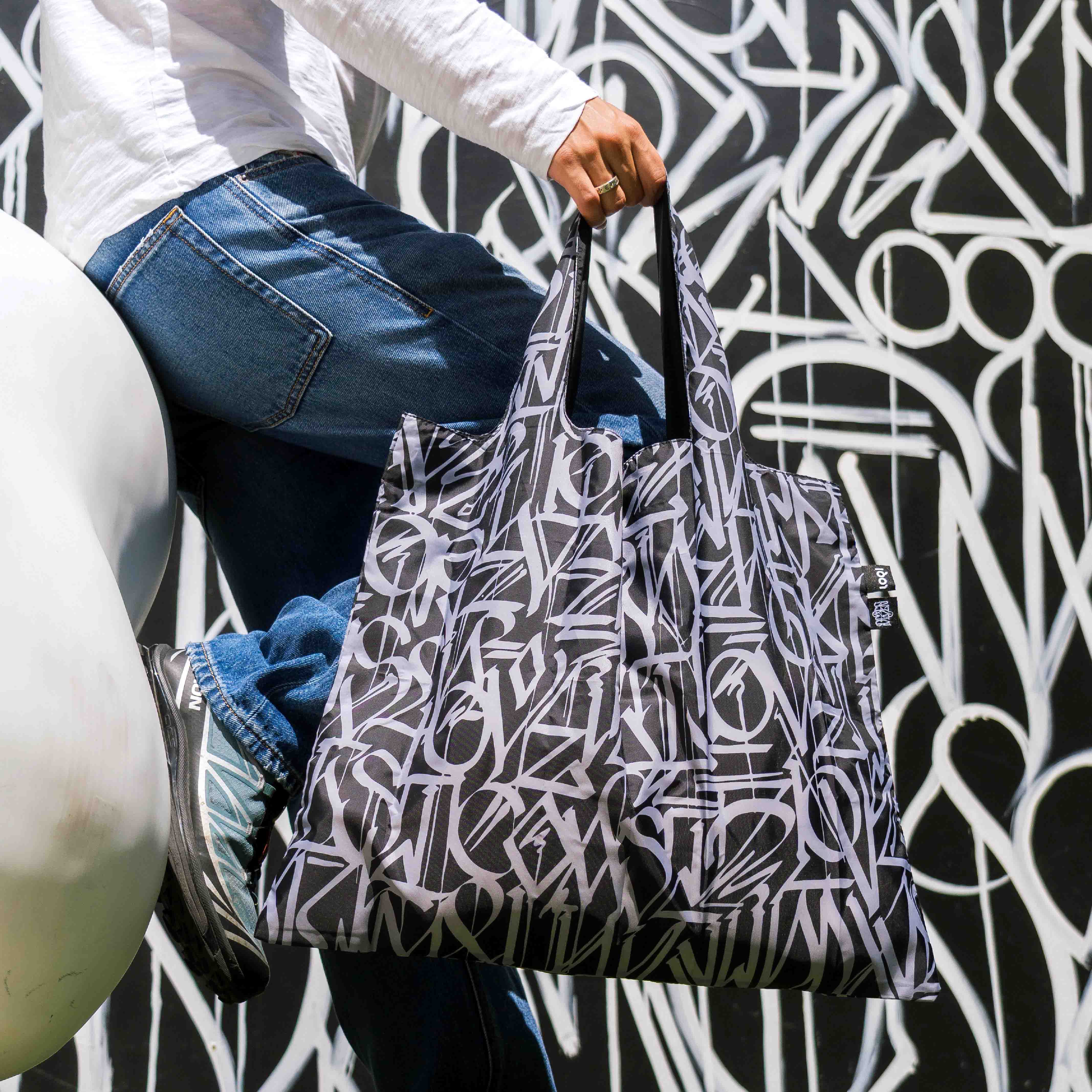 Defer INFINITY Recycled LOQI Bag Secondary image