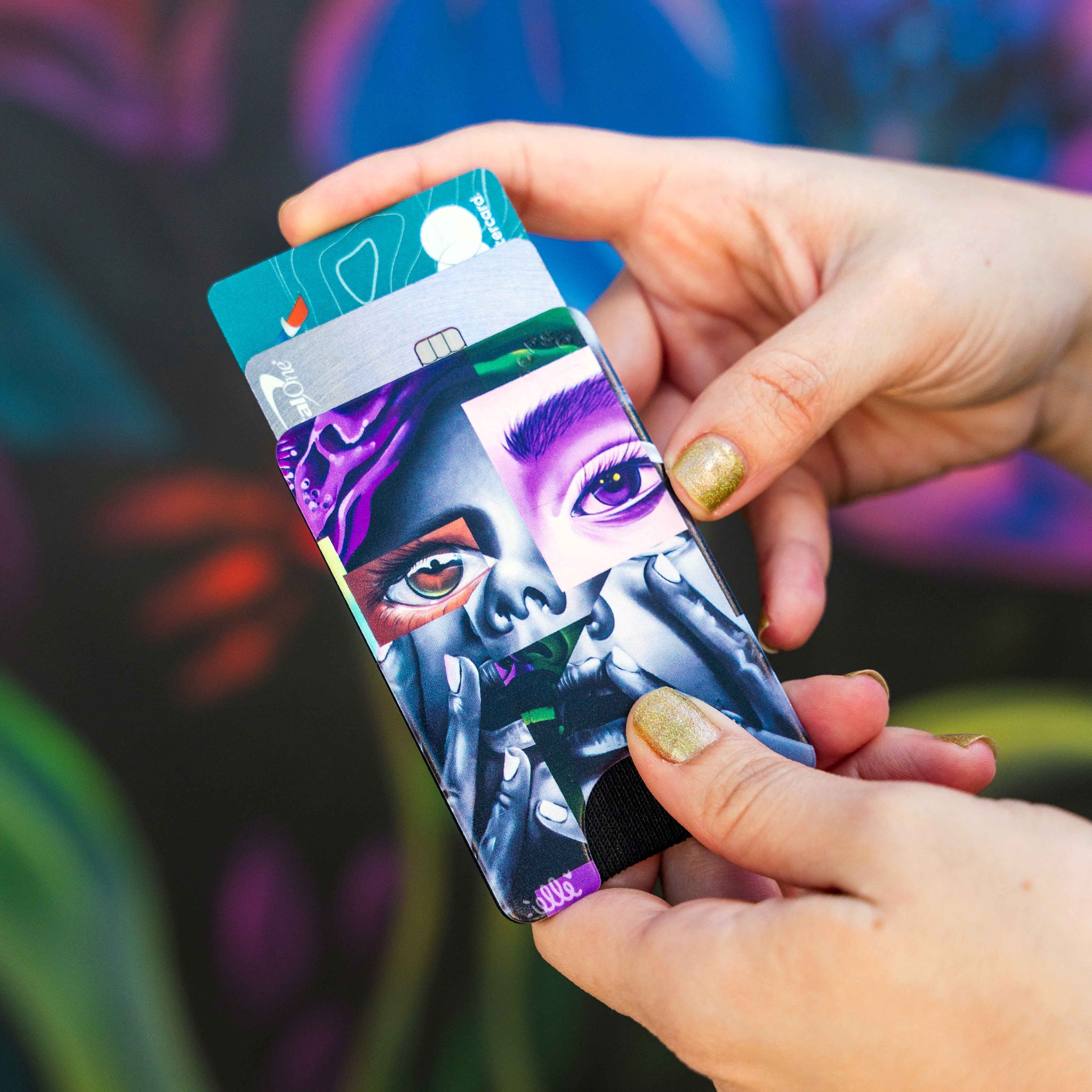 Elle Street Art TROUBLE PopWallet