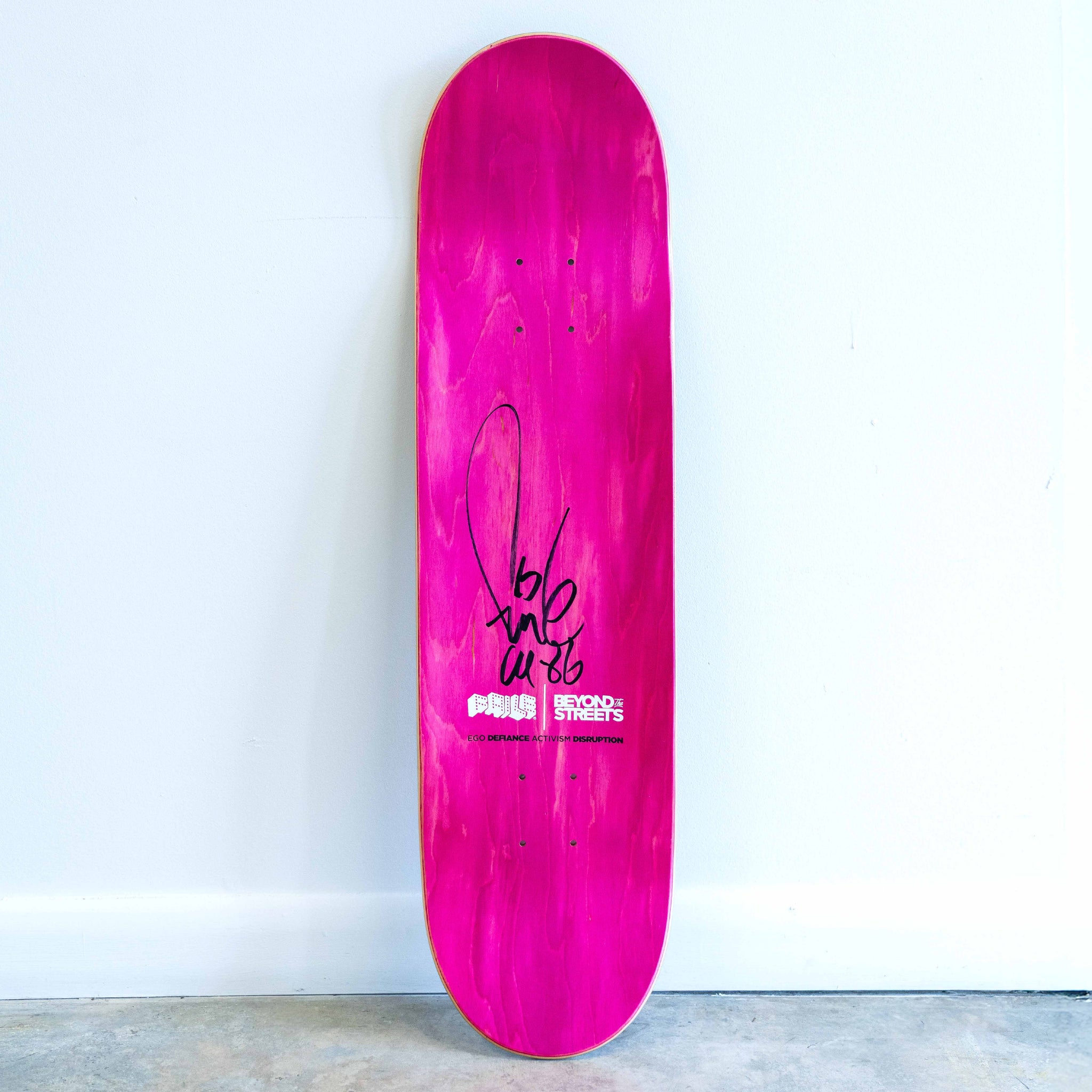 Faile FAILE DOG Signed Skate Deck