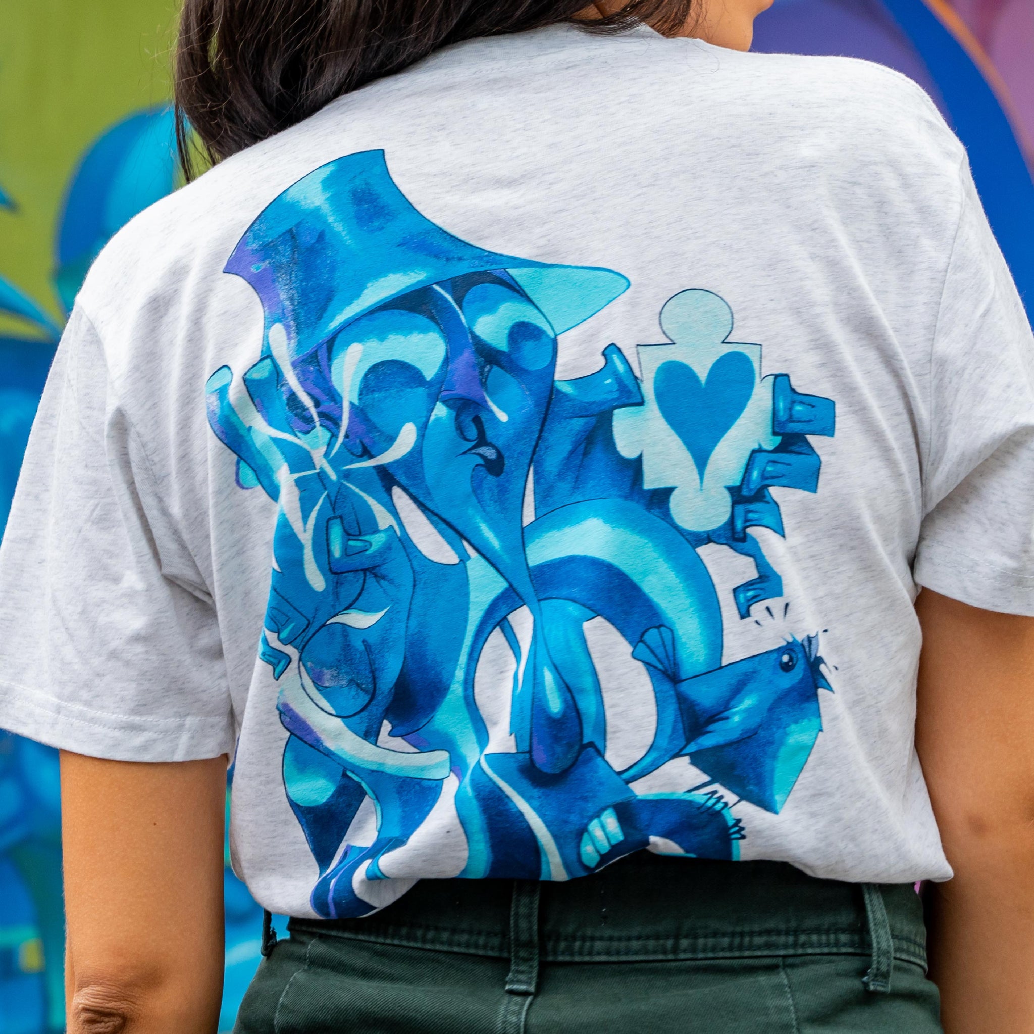 Lelin Alves CAÇADOR DE FLORES Wynwood Walls Tee Comfy