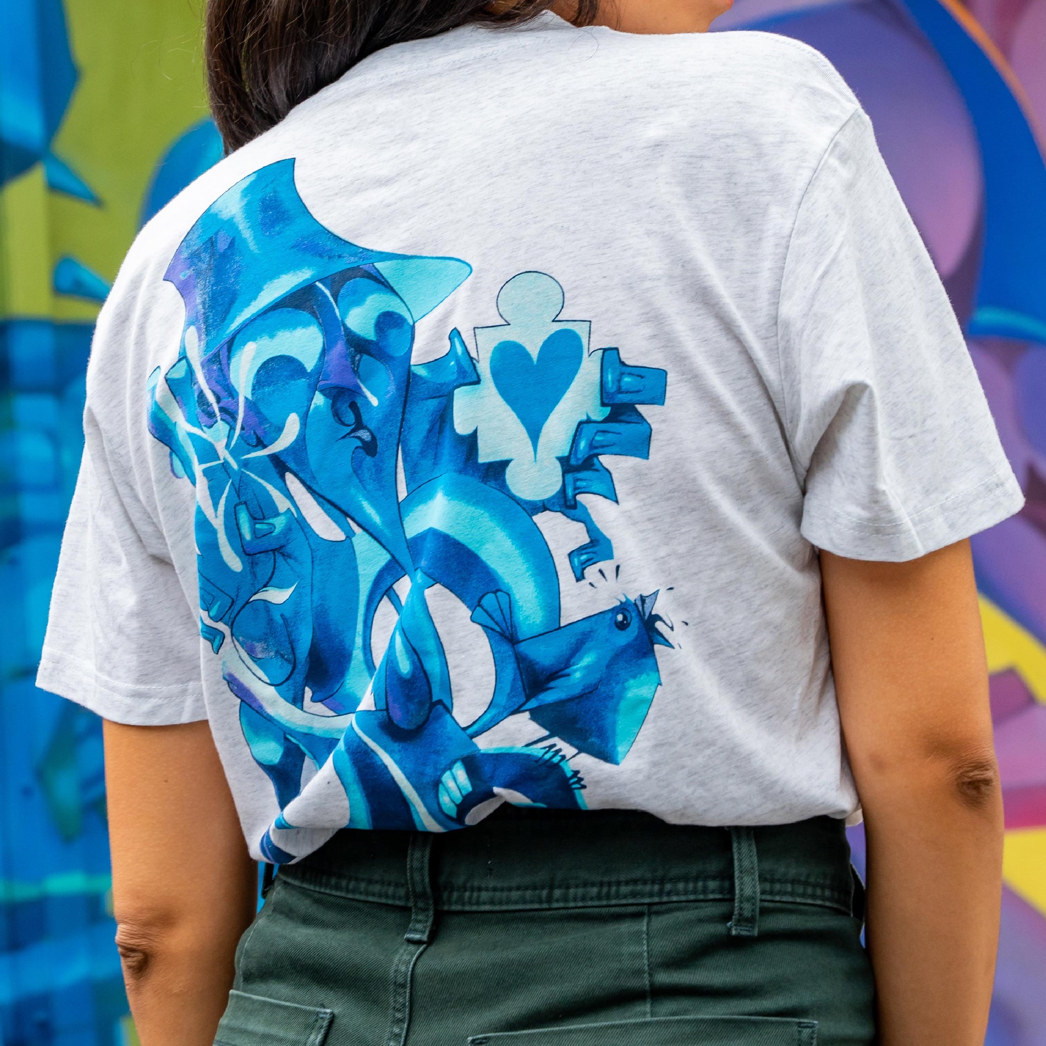 Lelin Alves CAÇADOR DE FLORES Wynwood Walls Tee Comfy