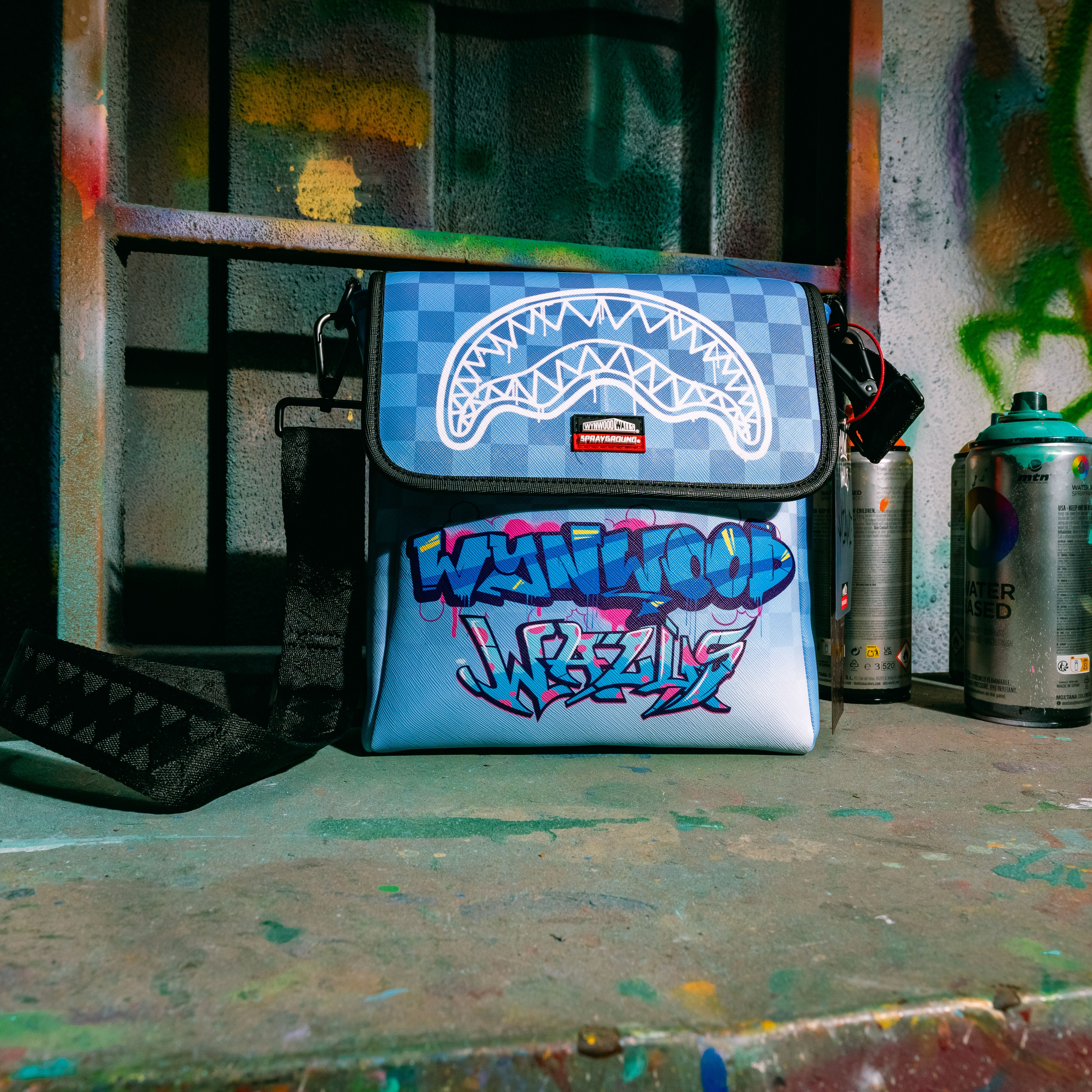Wynwood Walls MURAL MUSEUM Sprayground Messenger Sling Secondary image