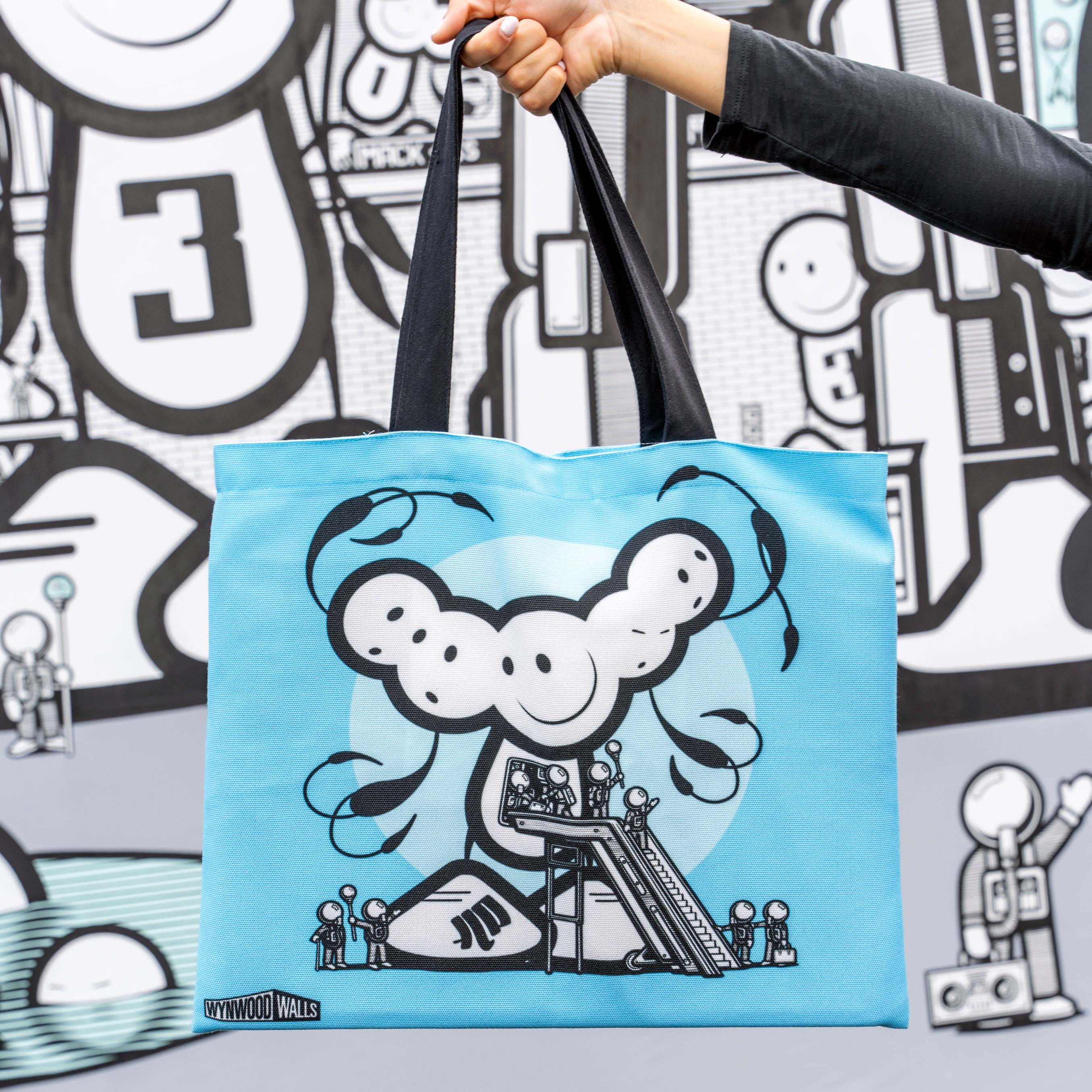 The London Police MINIONS BOARDING LAD Exclusive Tote