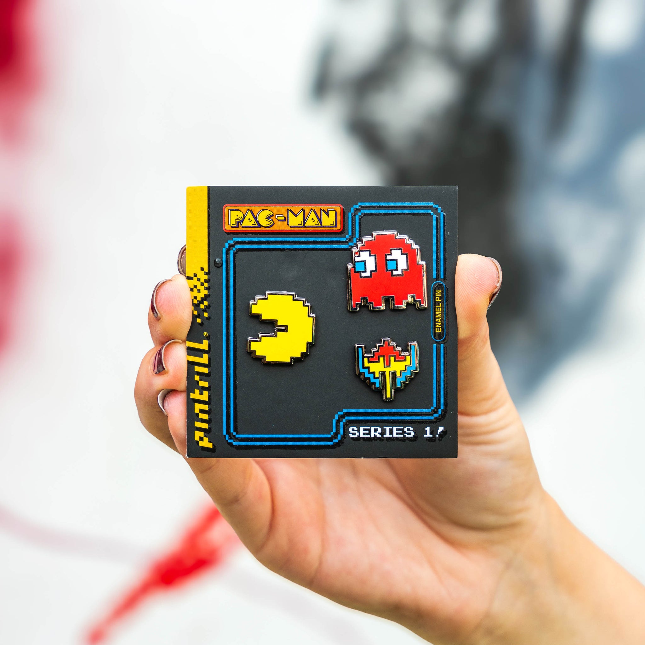 PAC-MAN  Blinky Pin Set