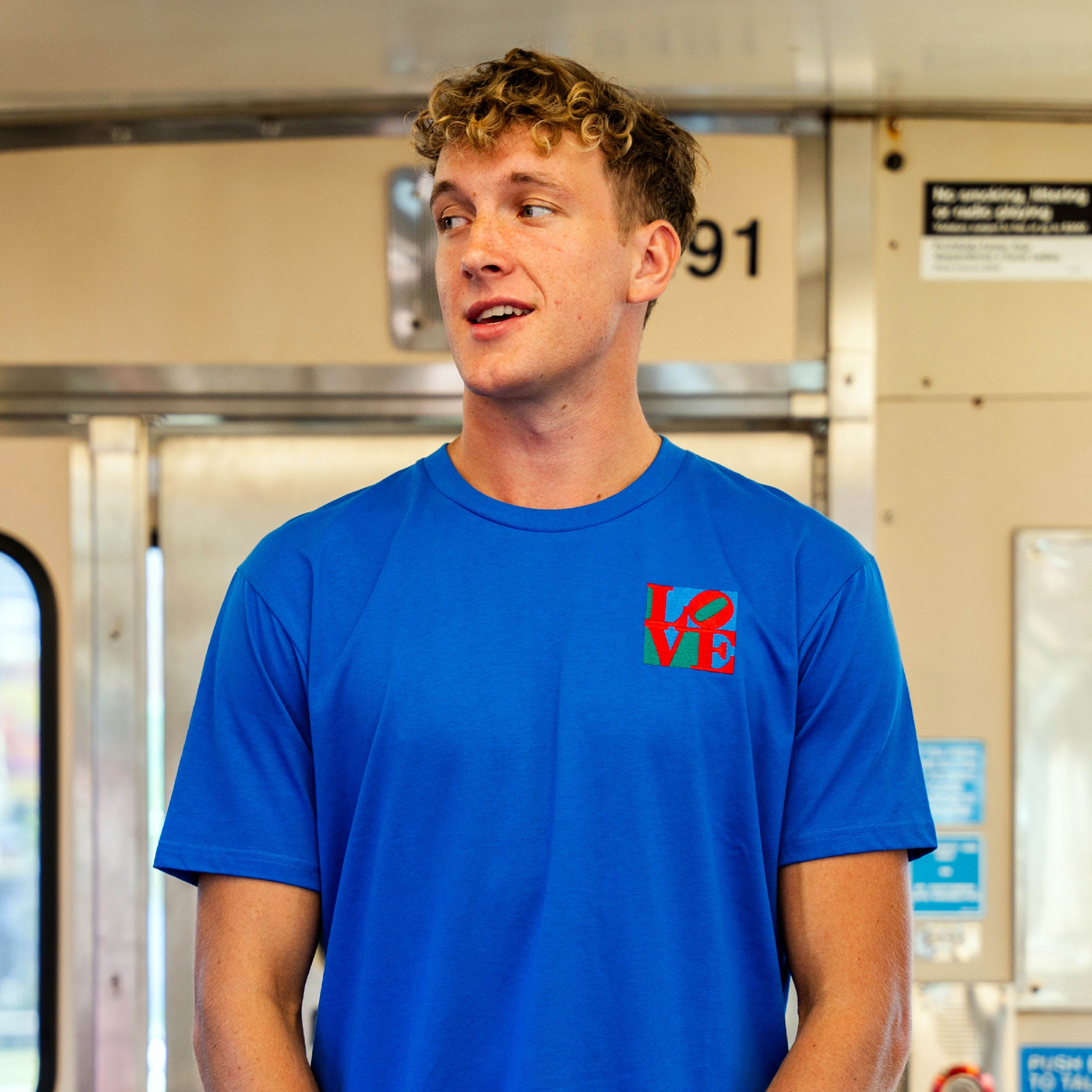 Robert Indiana LOVE Boucle Patch T-Shirt Secondary image