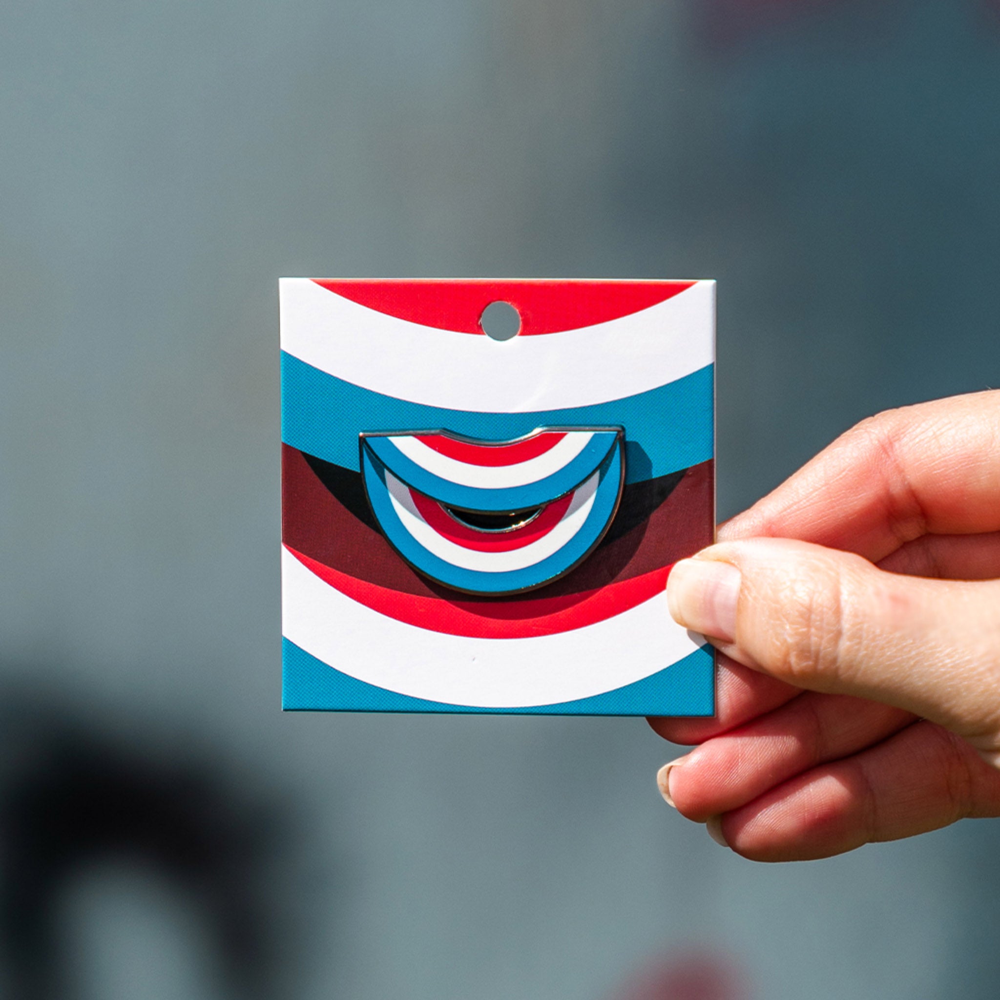 Tavar Zawacki LAZY CIRCLE Pin Secondary image