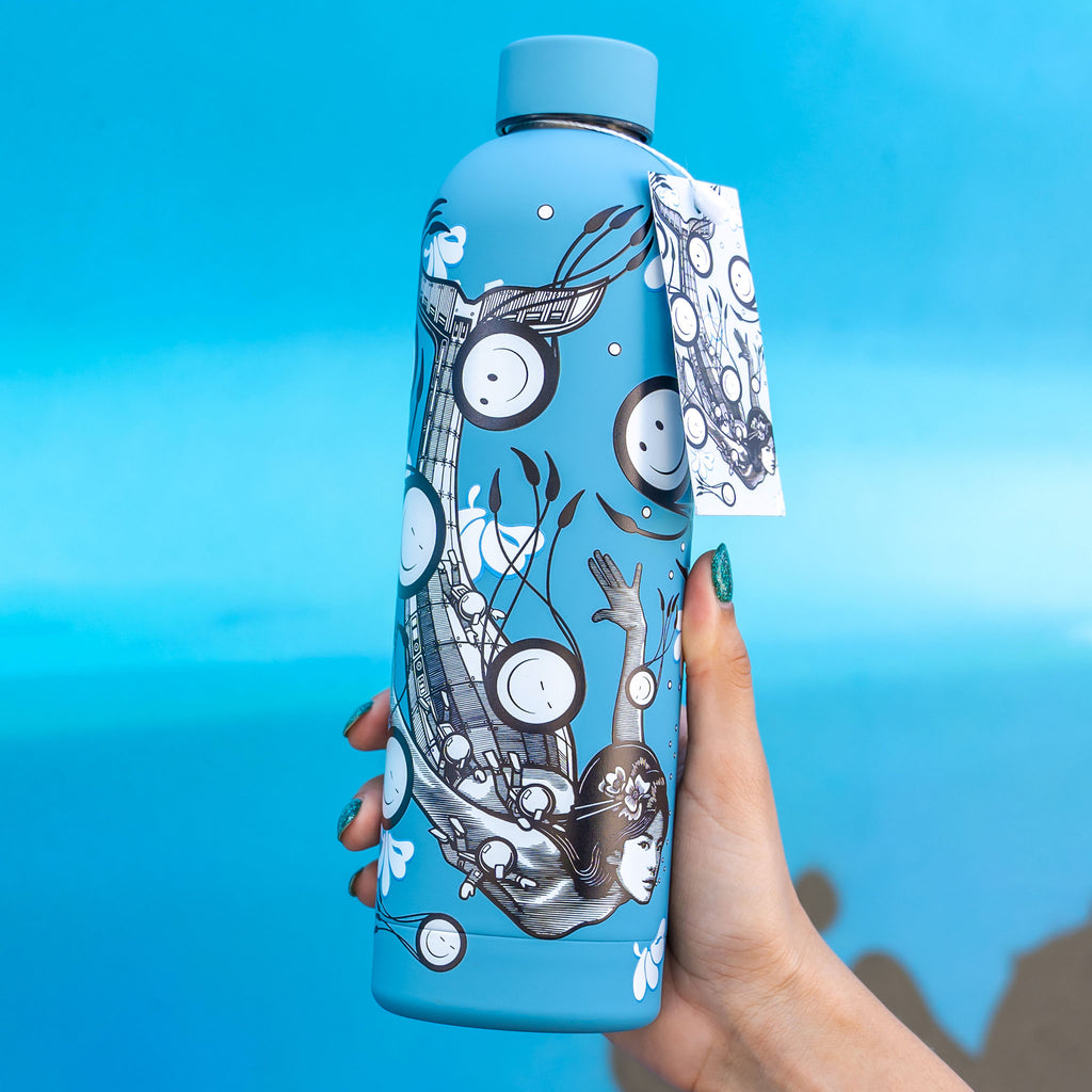 The London Police MERMAID WITH SQUILLADS Water Bottle 750mL