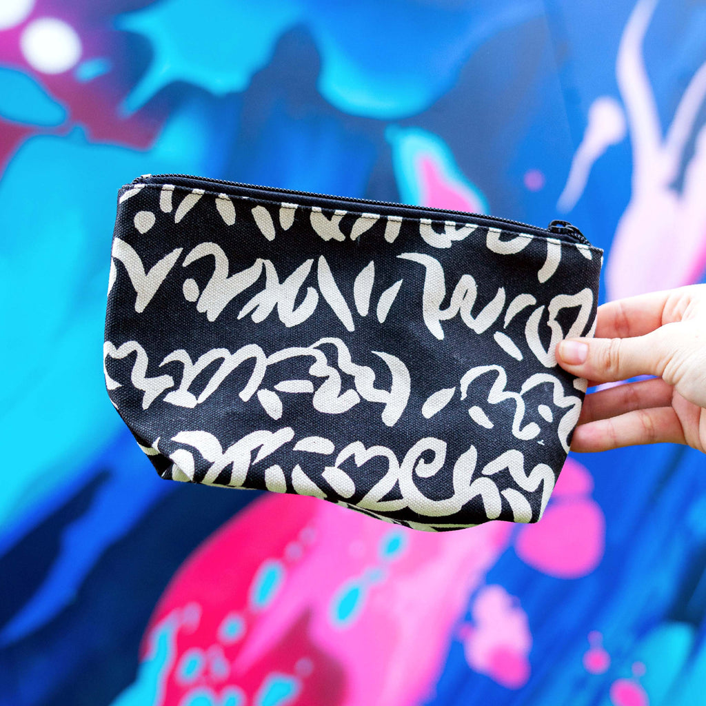 Travel Pouch Small - Story Black