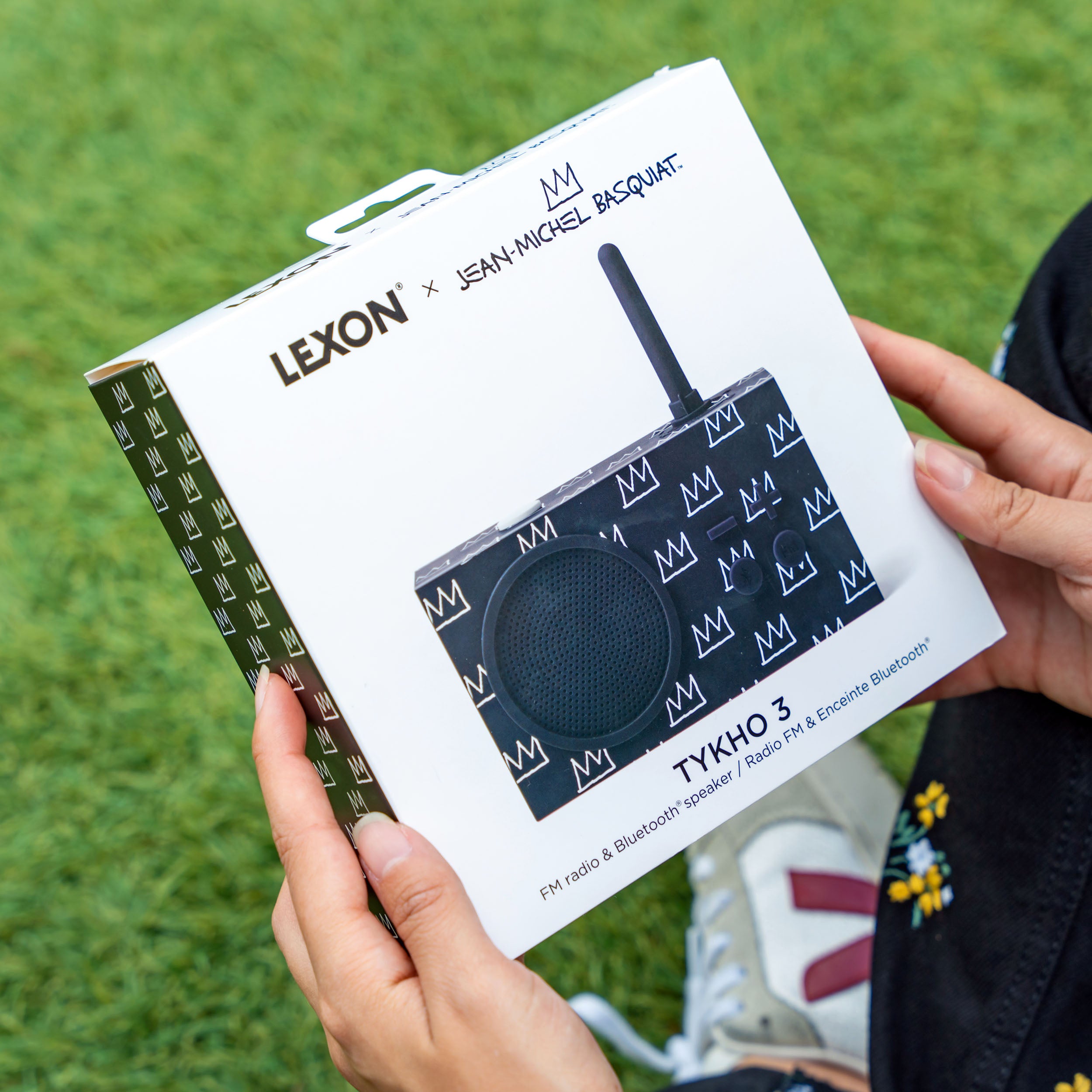 Tykho 3 Radio & Speaker - Lexon x Jean-Michel Basquiat - Crown Black
