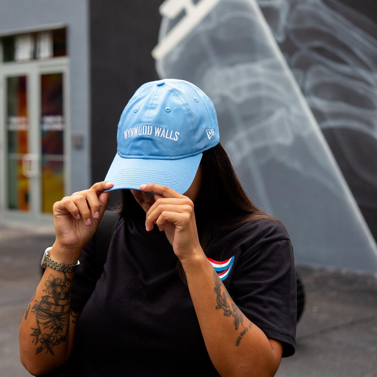 Wynwood Walls x New Era 9TWENTY Cap Sky Blue