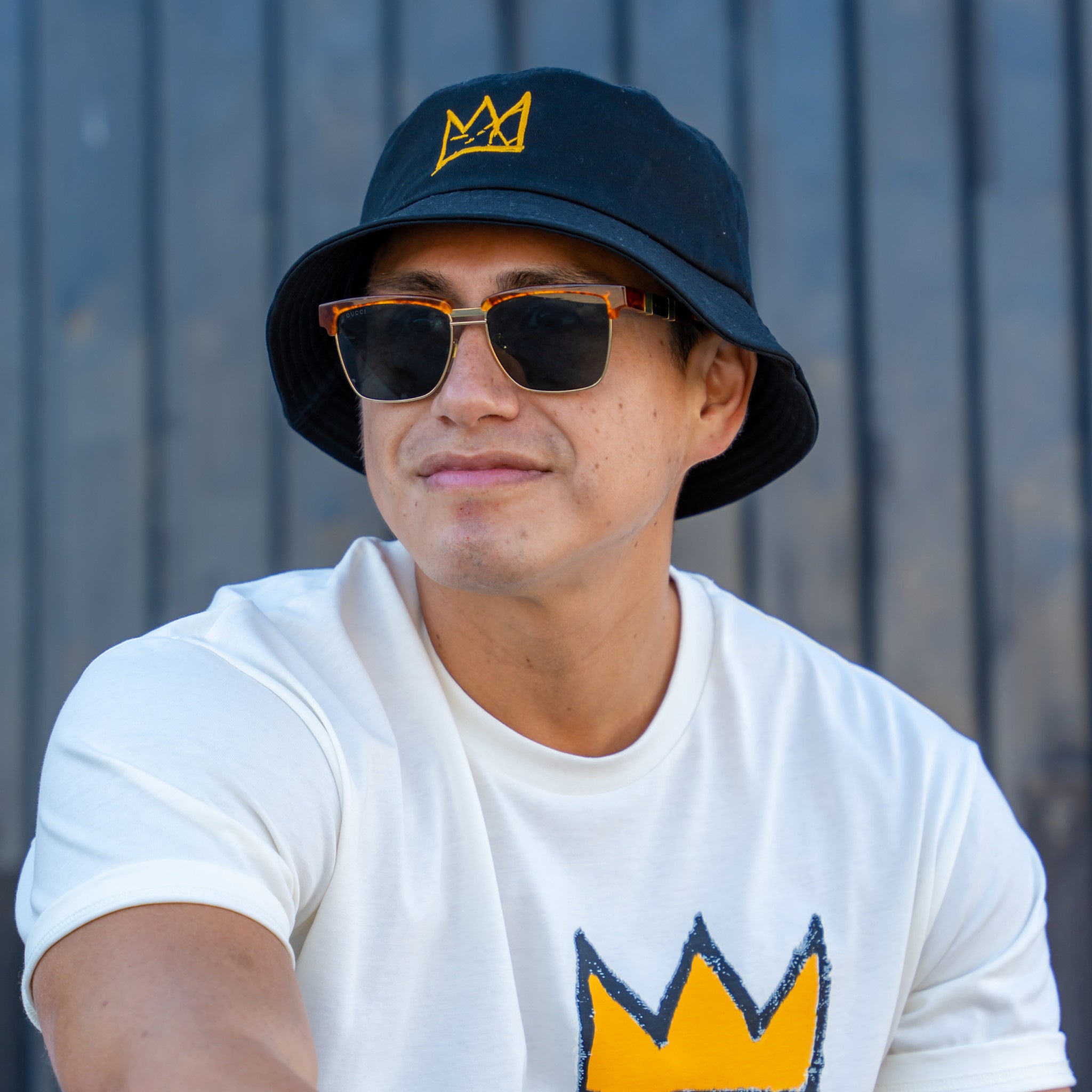 Basquiat CROWN ICON Bucket Hat - Wynwood Walls Shop
