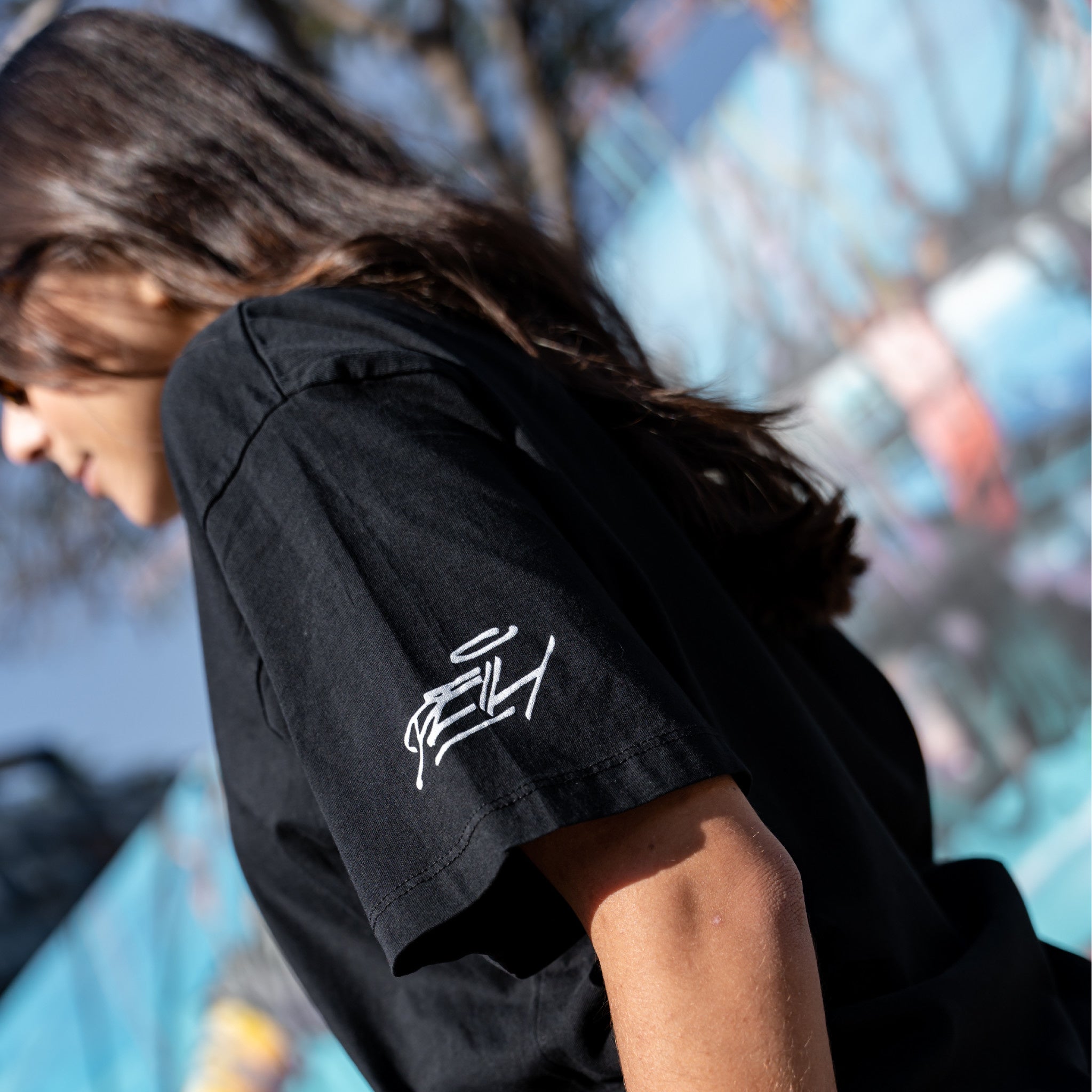 Deih CHICA Wynwood Walls Tee - Wynwood Walls Shop