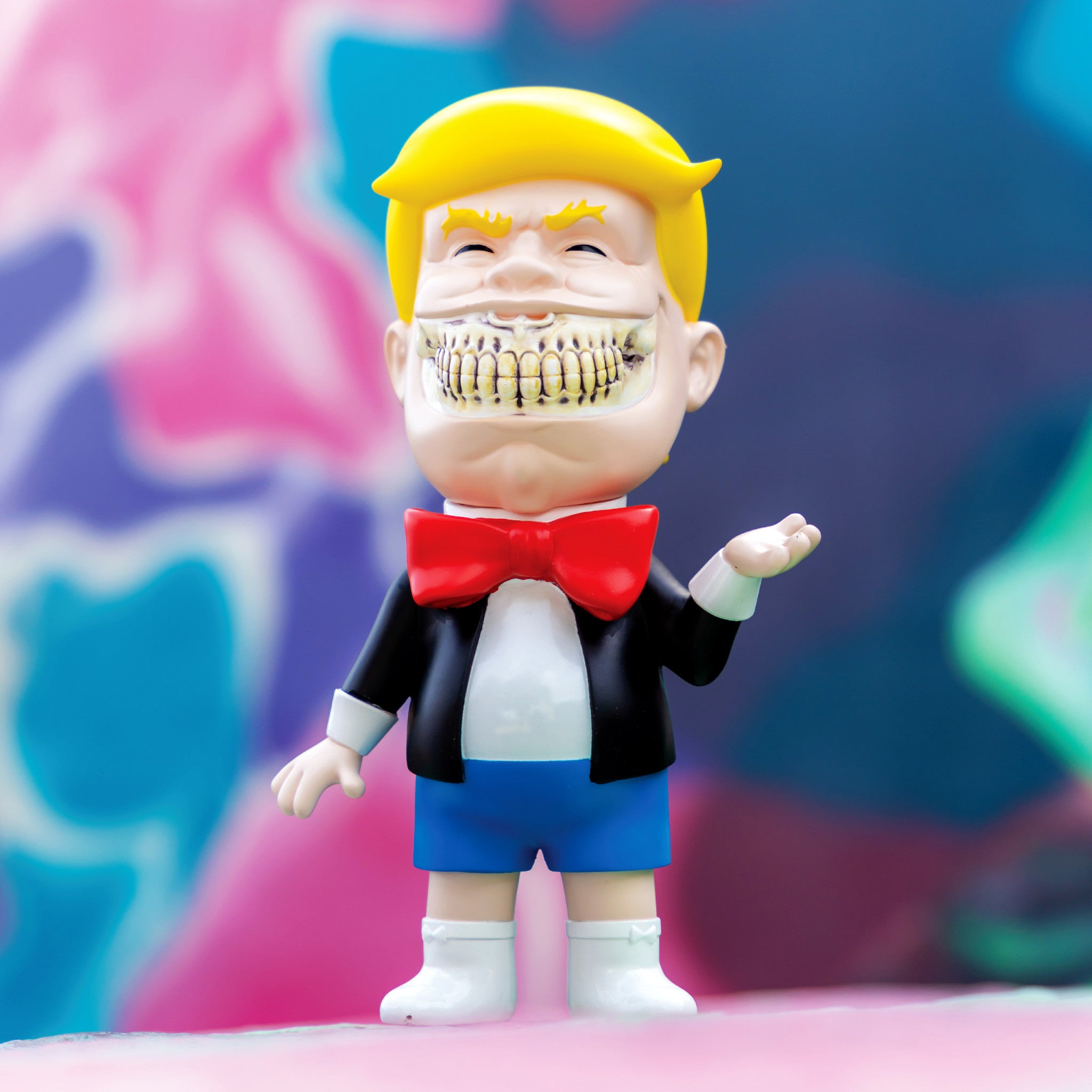 その他 RON ENGLISH DONALD T.RICH GRIN Ron English Donald T Rich Figure – The Wynwood Walls Shop