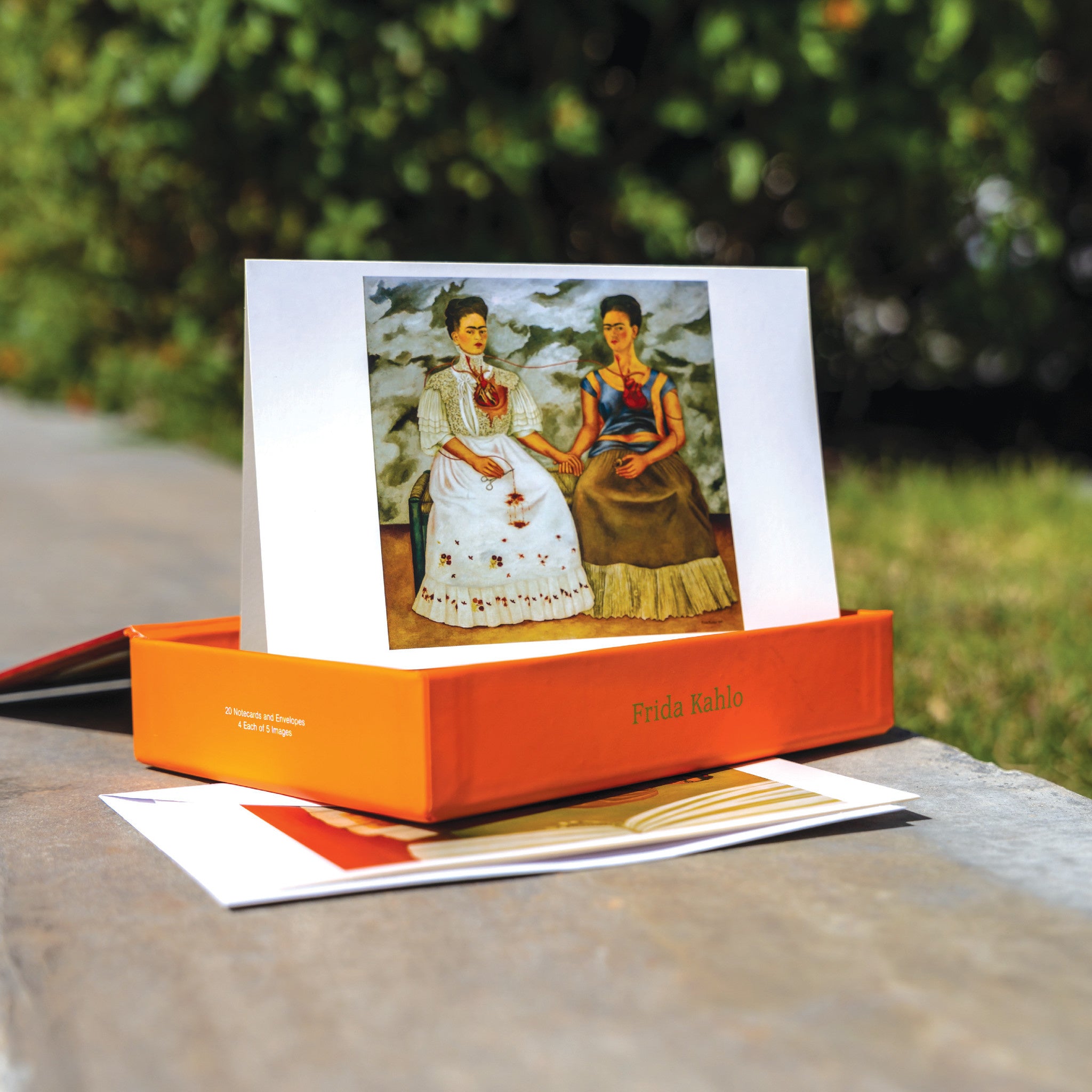 Frida Kahlo Fliptop Notecard Box Secondary image