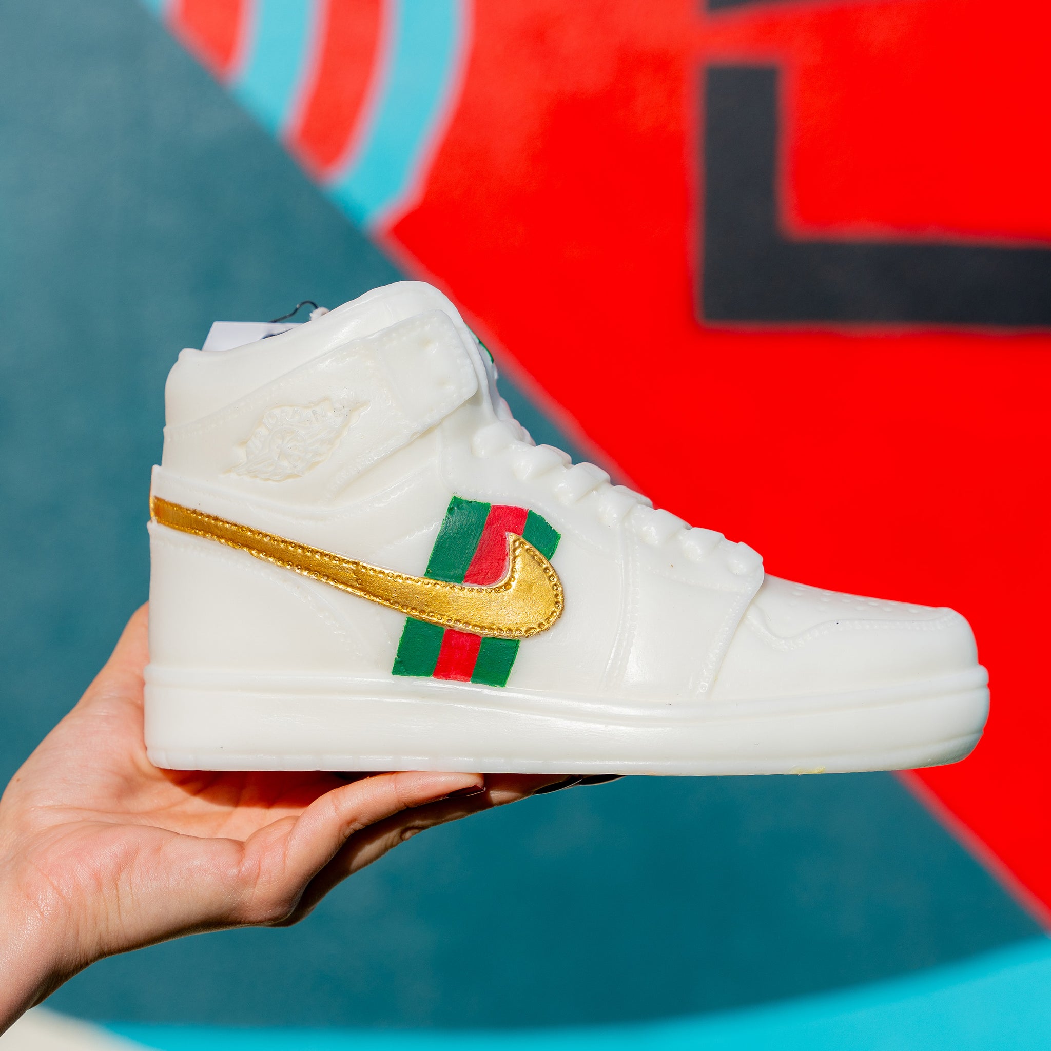 Heritage Hi-Top White Candle