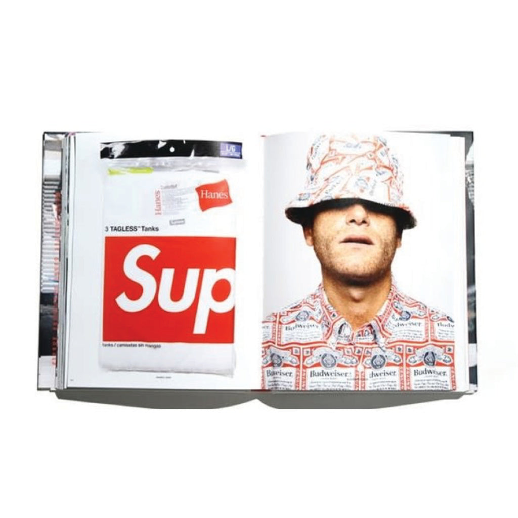 Supreme - Wynwood Walls Shop